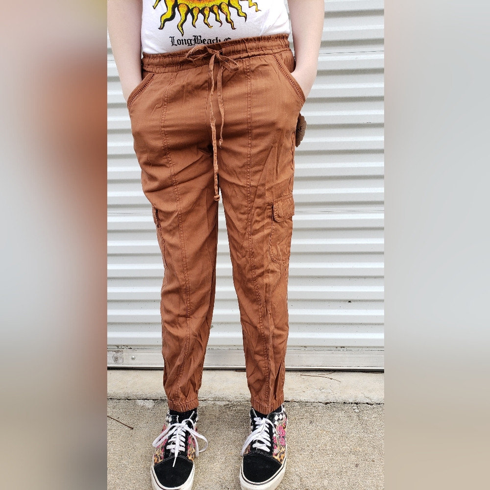 Knox Rose Women's Joggers in Brown
